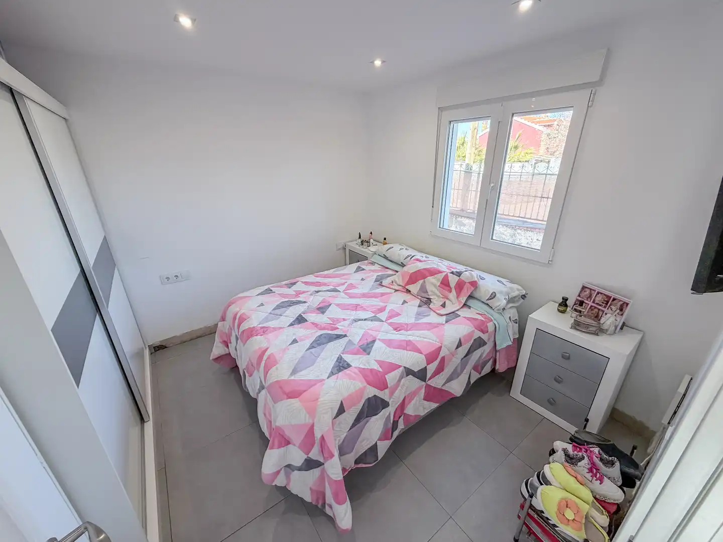 Bedroom of Houses for sale in Villa de Otura  with Air Conditioner, Heating and Terrace