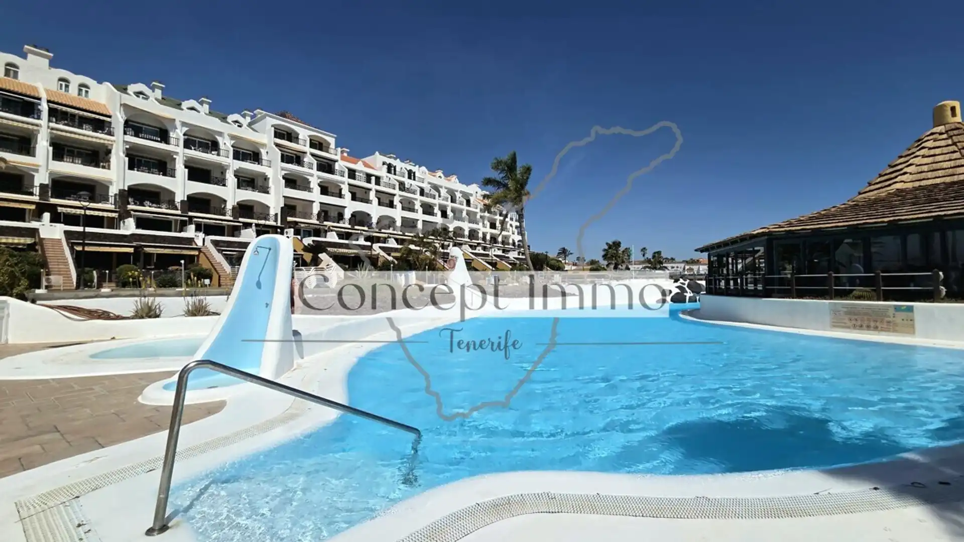 Swimming pool of Flat for sale in Arona  with Terrace, Alarm and Community pool
