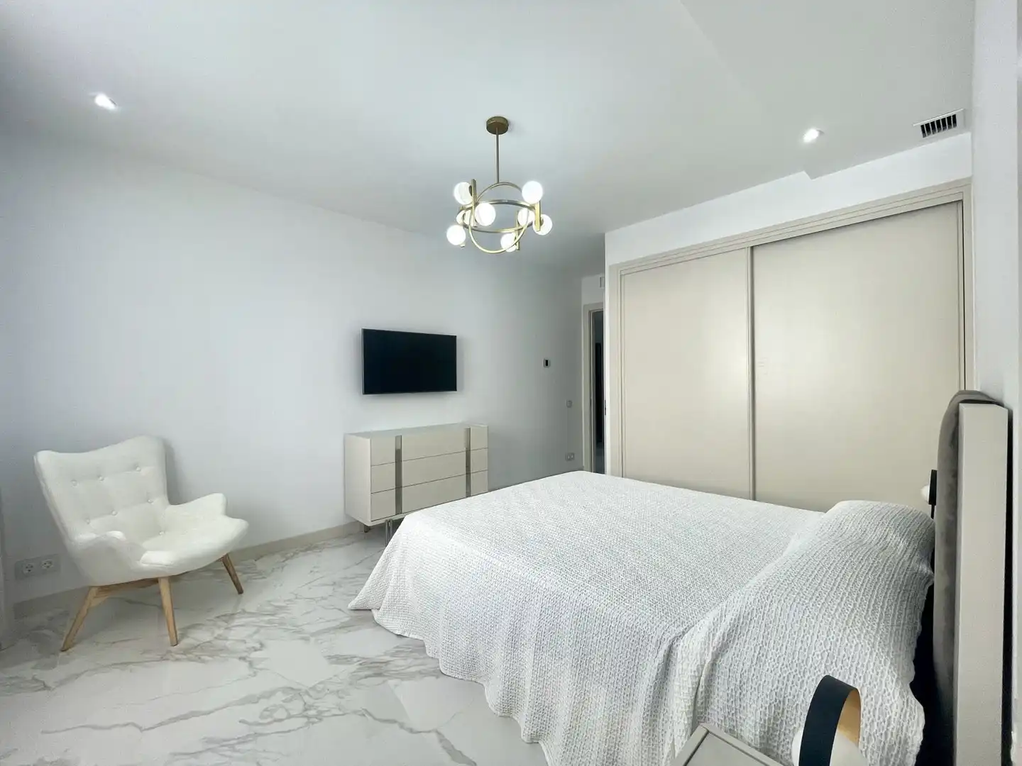 Apartament amb terrassa en venda a Conjunto Benabolá 7, imagen 25