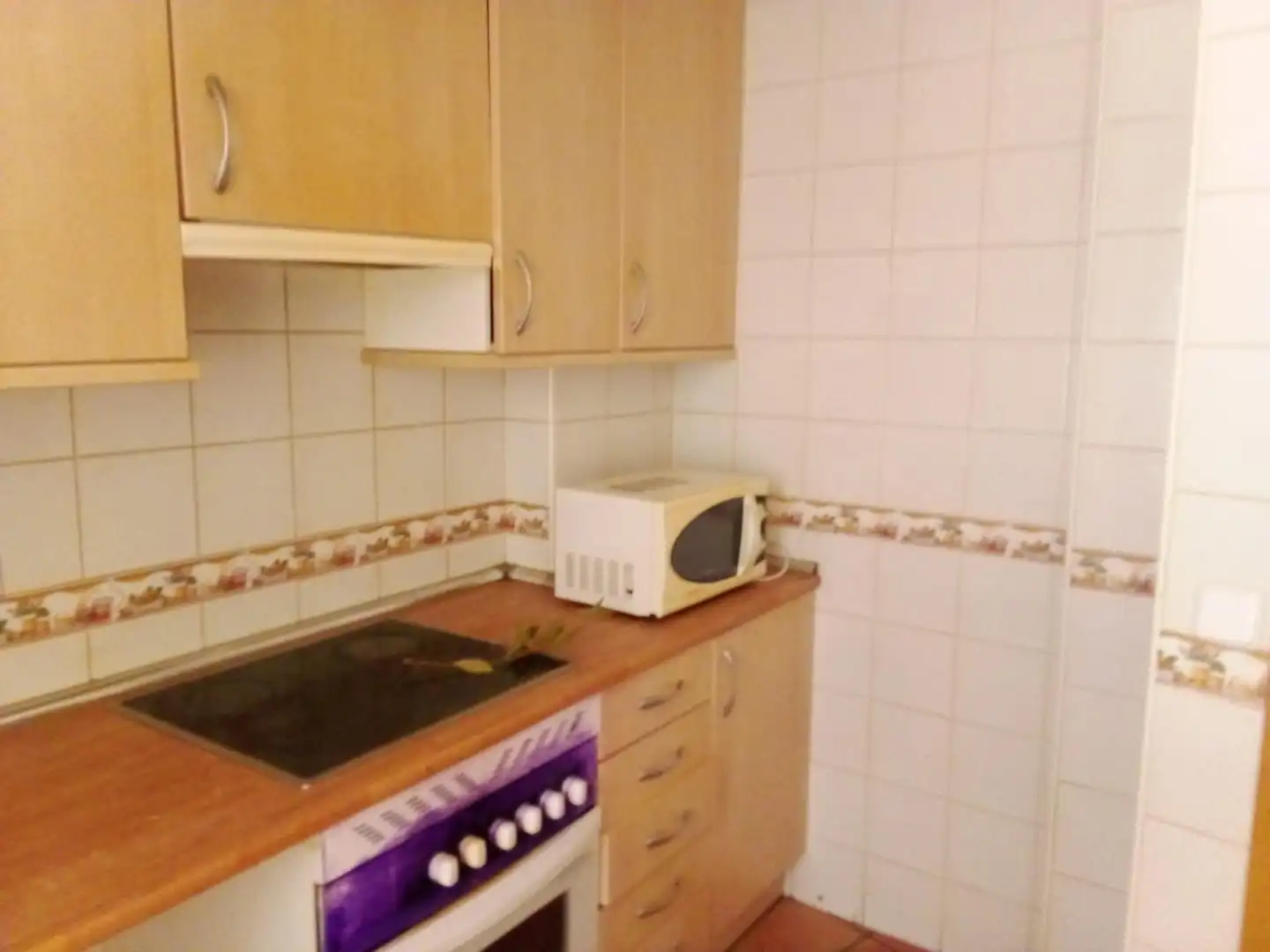 Cuina de Casa adosada en venda en Aldea del Fresno amb Calefacció, Traster i Balcó