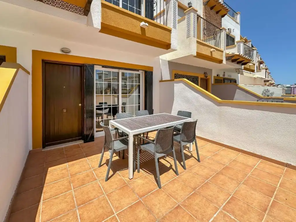 Adossat amb balcó en venda a Orihuela Costa, imagen 4