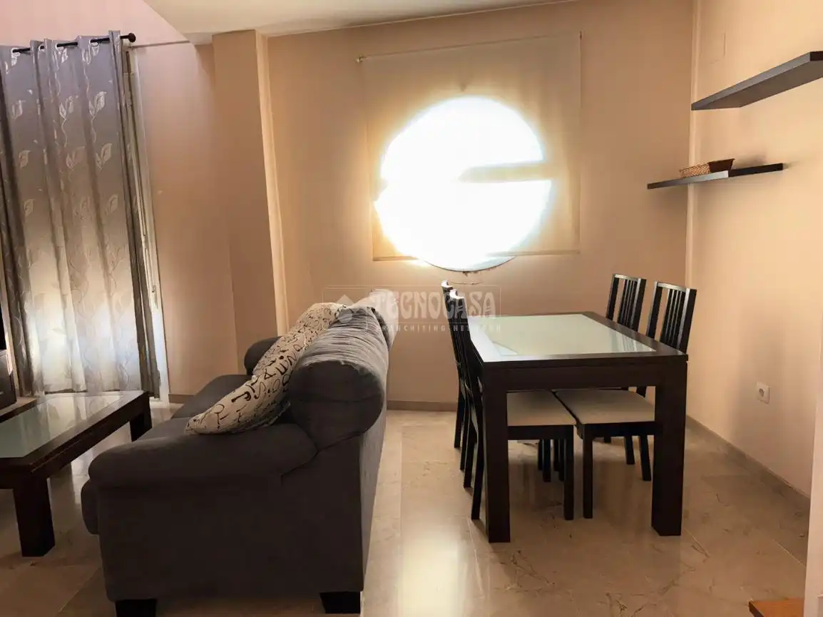 Sala de estar de Ático en venta en La Algaba con Aire acondicionado y Terraza