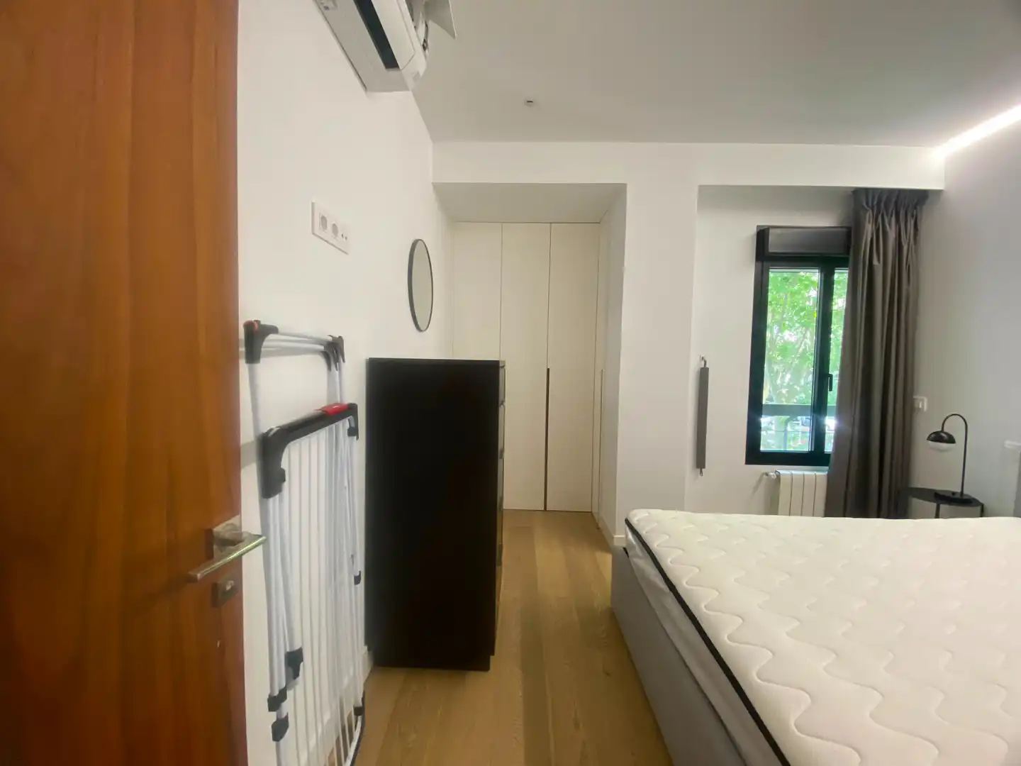 Bedroom of Apartments for rent in Madrid  with Air Conditioner, Heating and Furnished