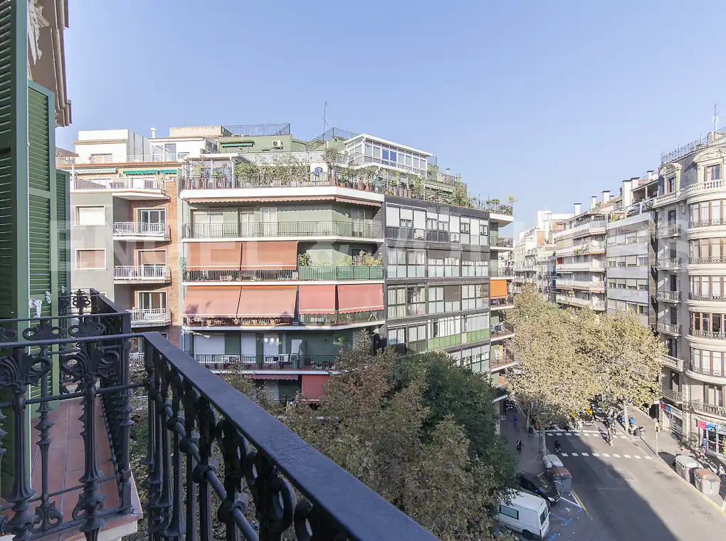 Pis amb terrassa de lloguer a Eixample, imagen 25