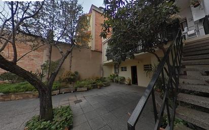 Vista exterior de Casa o xalet en venda en Ripollet amb Calefacció, Jardí privat i Terrassa