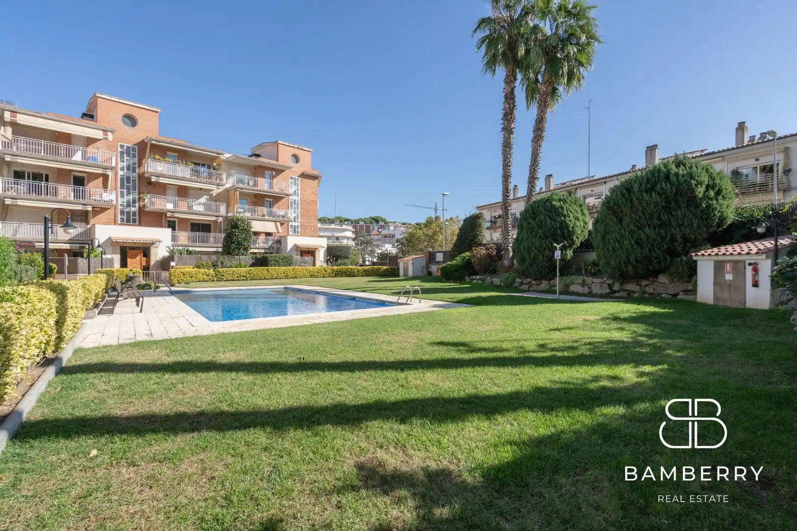 Piscina de Apartamento en venta en Sant Pol de Mar con Calefacción, Trastero y Piscina comunitaria
