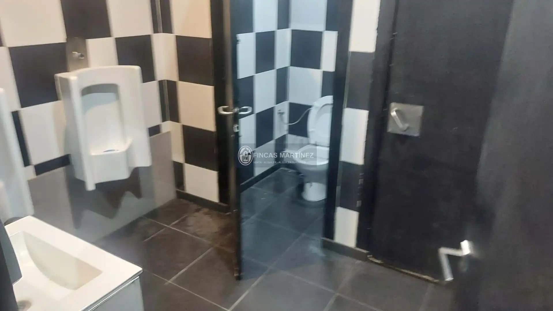 Local comercial en traspaso en av diputacion, imagen 7