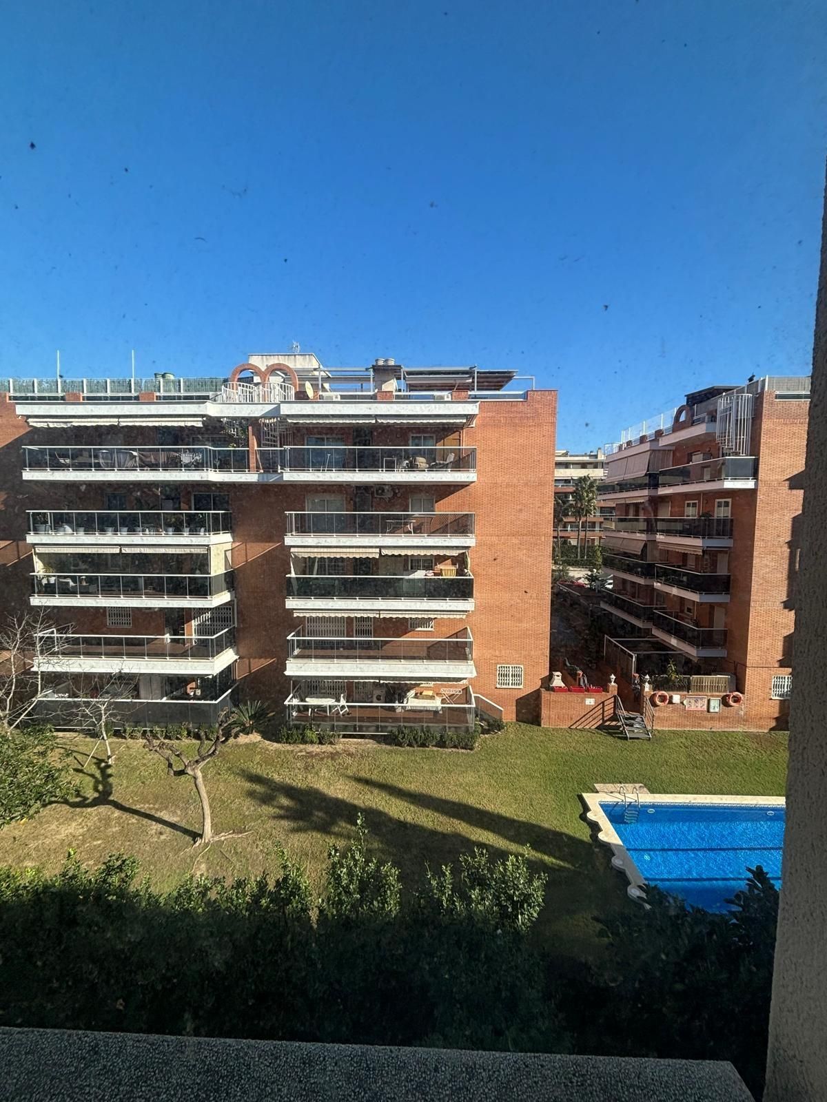 Vista exterior de Pis en venda en Salou amb Calefacció, Jardí privat i Terrassa