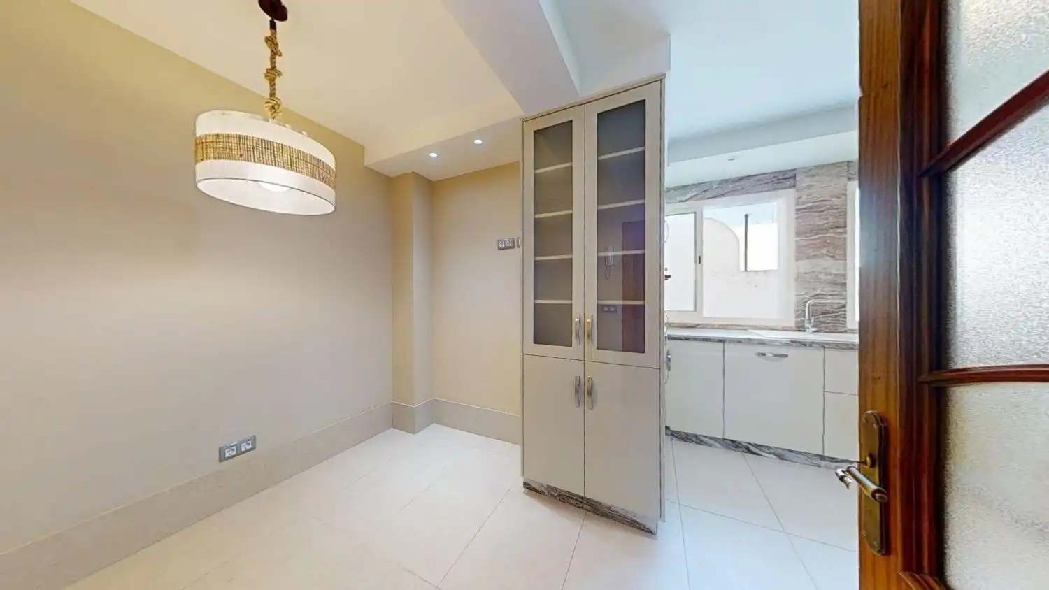 Kitchen of Flat for rent in Sevilla  with Air Conditioner, Heating and Terrace