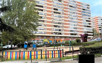 Exterior view of Flat for sale in  Madrid Capital  with Air Conditioner, Heating and Parquet flooring