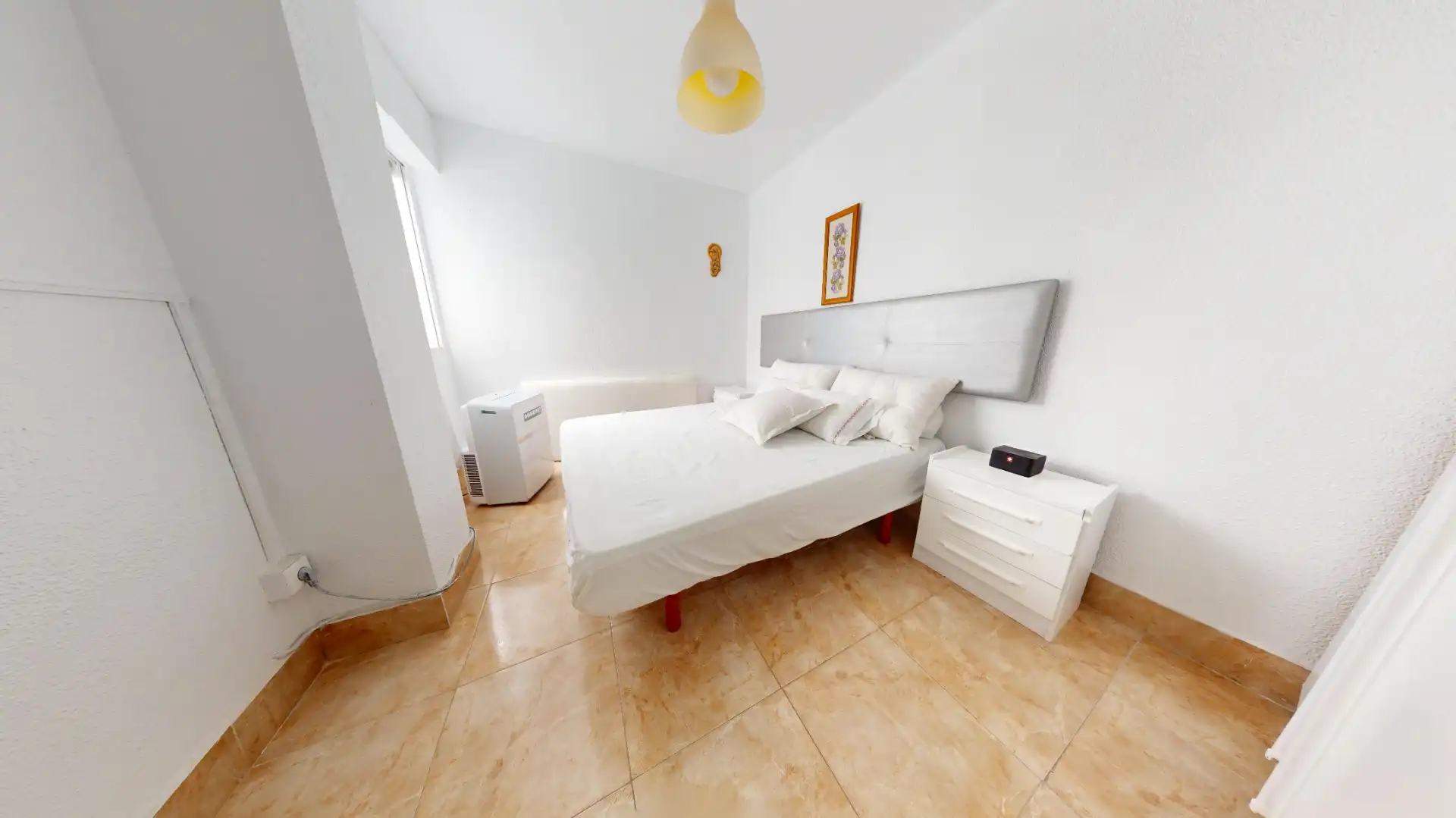 Habitación de Piso en venta en Torrevieja con Aire acondicionado, Terraza y Amueblado