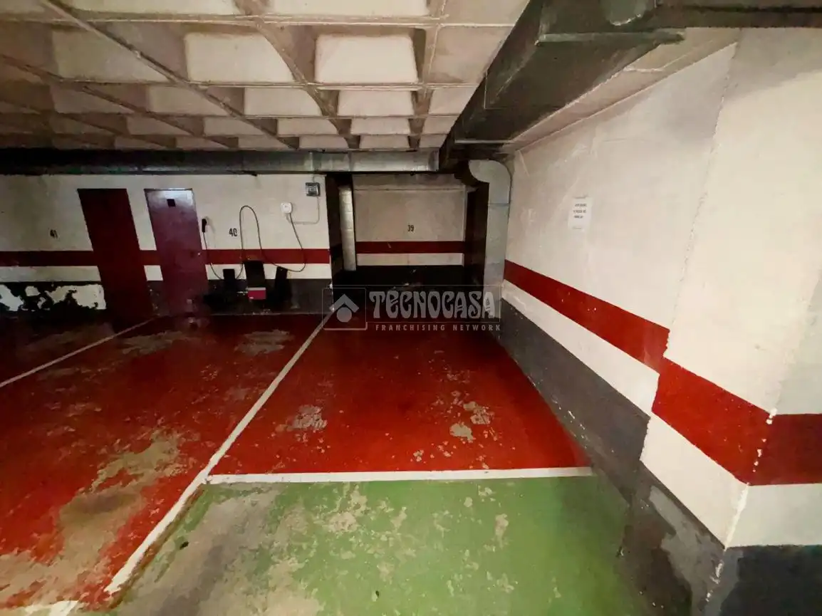 Wohnung zum Verkauf in Utebo mit Abstellraum, Balkon und Gemeinschaftspool