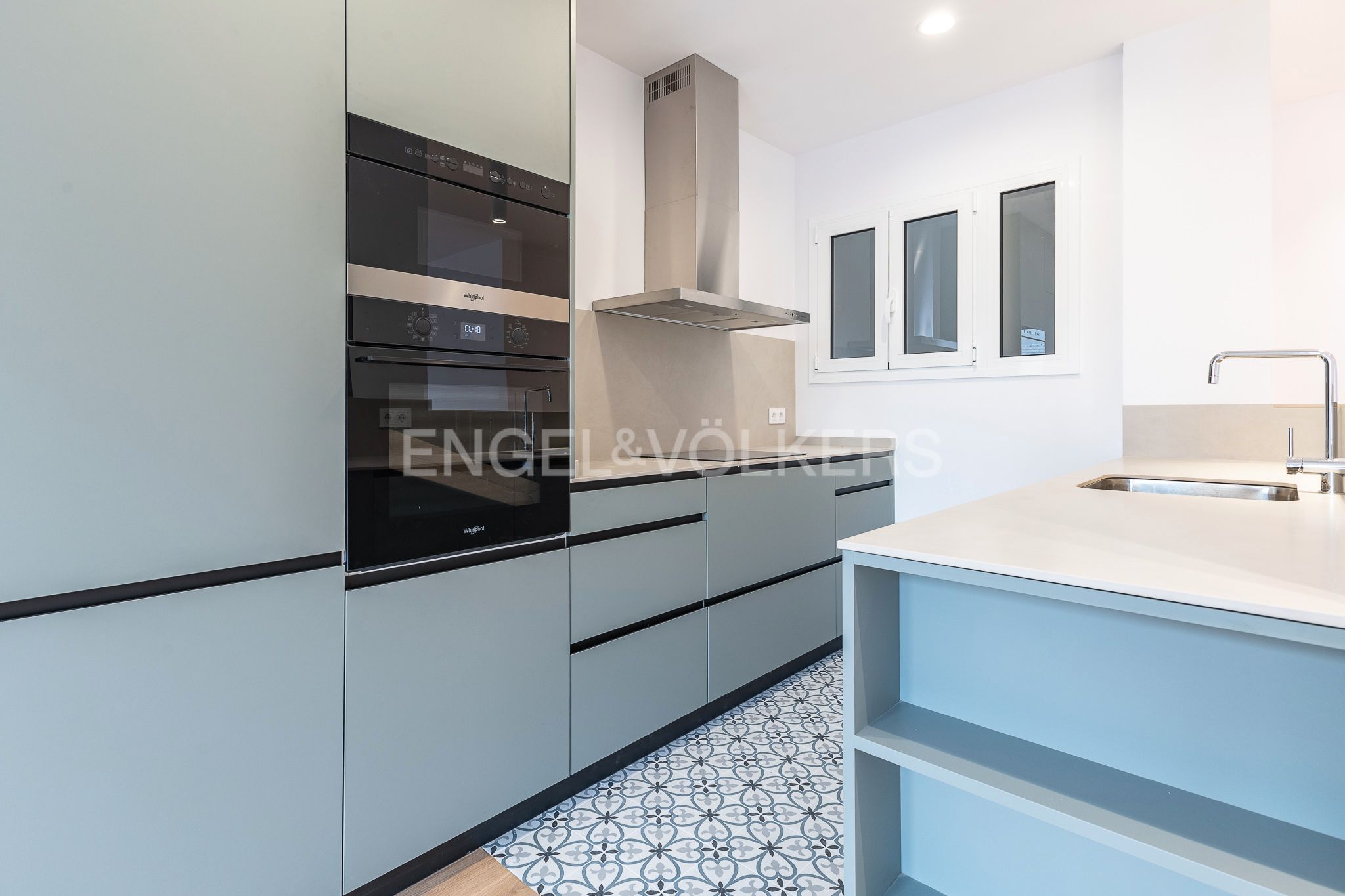 Kitchen of Apartment for sale in  Barcelona Capital  with Air Conditioner and Heating