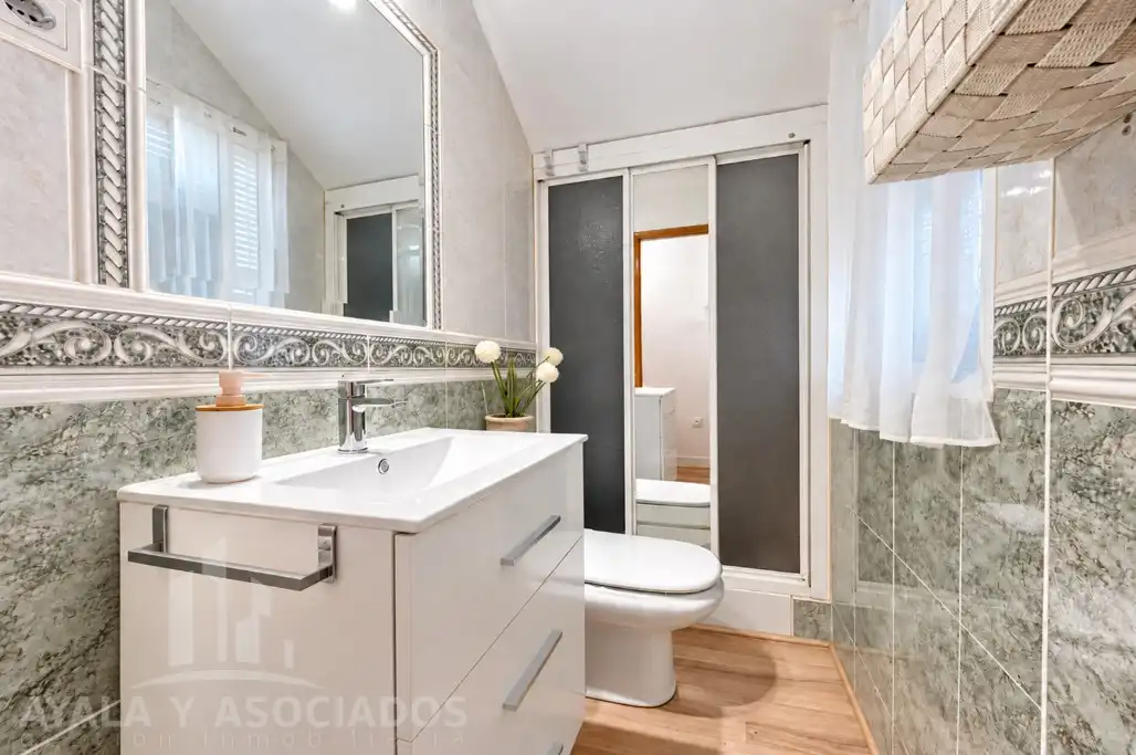 Casa aparellada amb jardí en venda a Cartagena ciudad, imagen 13