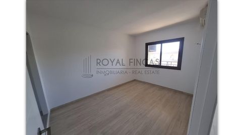 Foto 3 de Apartamento en venta en Paseo Marítimo Rey de España, 81, Playa de los Boliches, Fuengirola