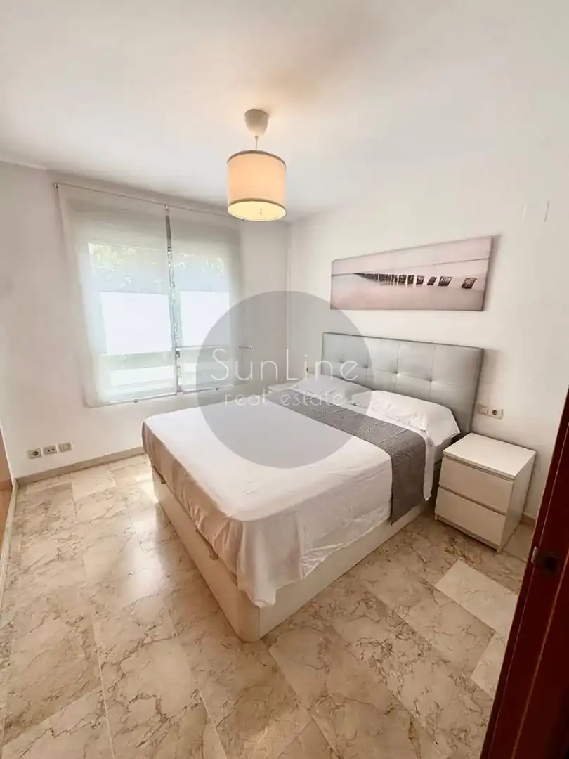 Habitación de Piso de alquiler en Valencia con Amueblado y Balcón