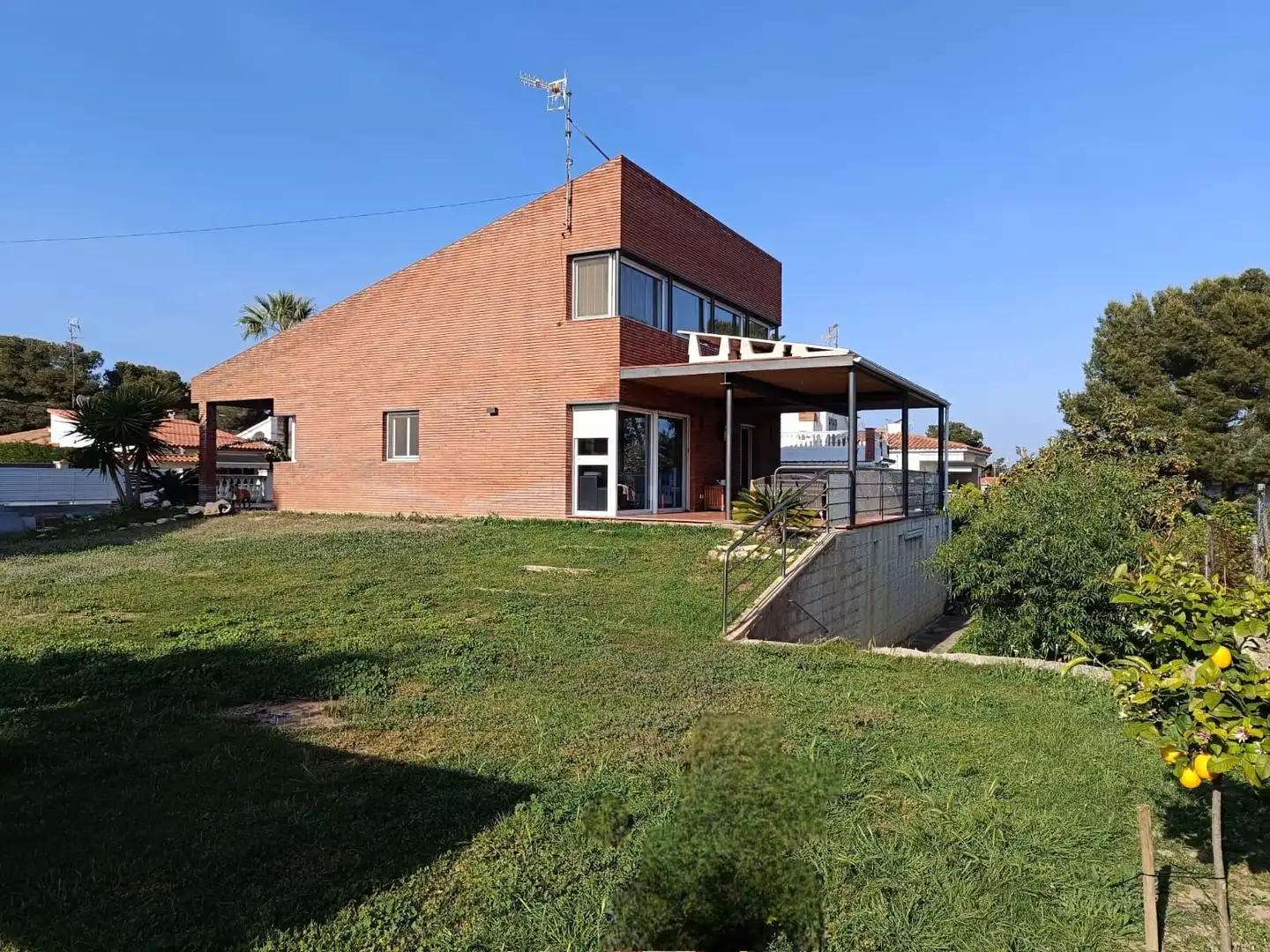 Exterior view of Houses for sale in Cunit  with Air Conditioner, Heating and Private garden