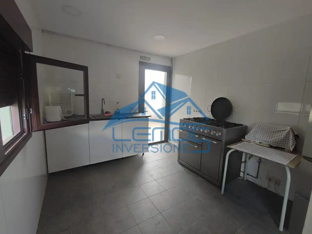 Kitchen of Houses for sale in Candamo  with Air Conditioner, Private garden and Terrace