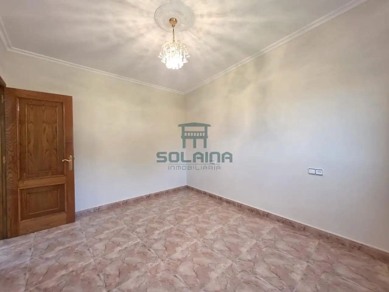 Casa o chalet en venta en A Merca   con Calefacción, Jardín privado y Terraza