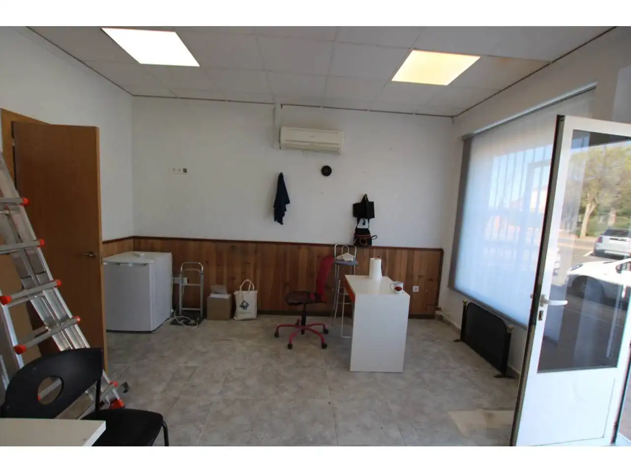 Local comercial en venda a Calle Miguel de Cervantes, imagen 5