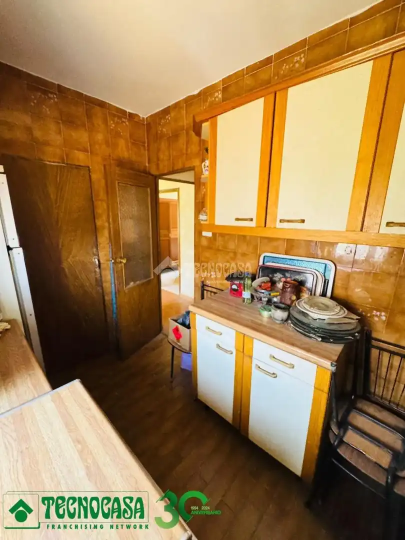 Kitchen of Flat for sale in Toledo  with Balcony