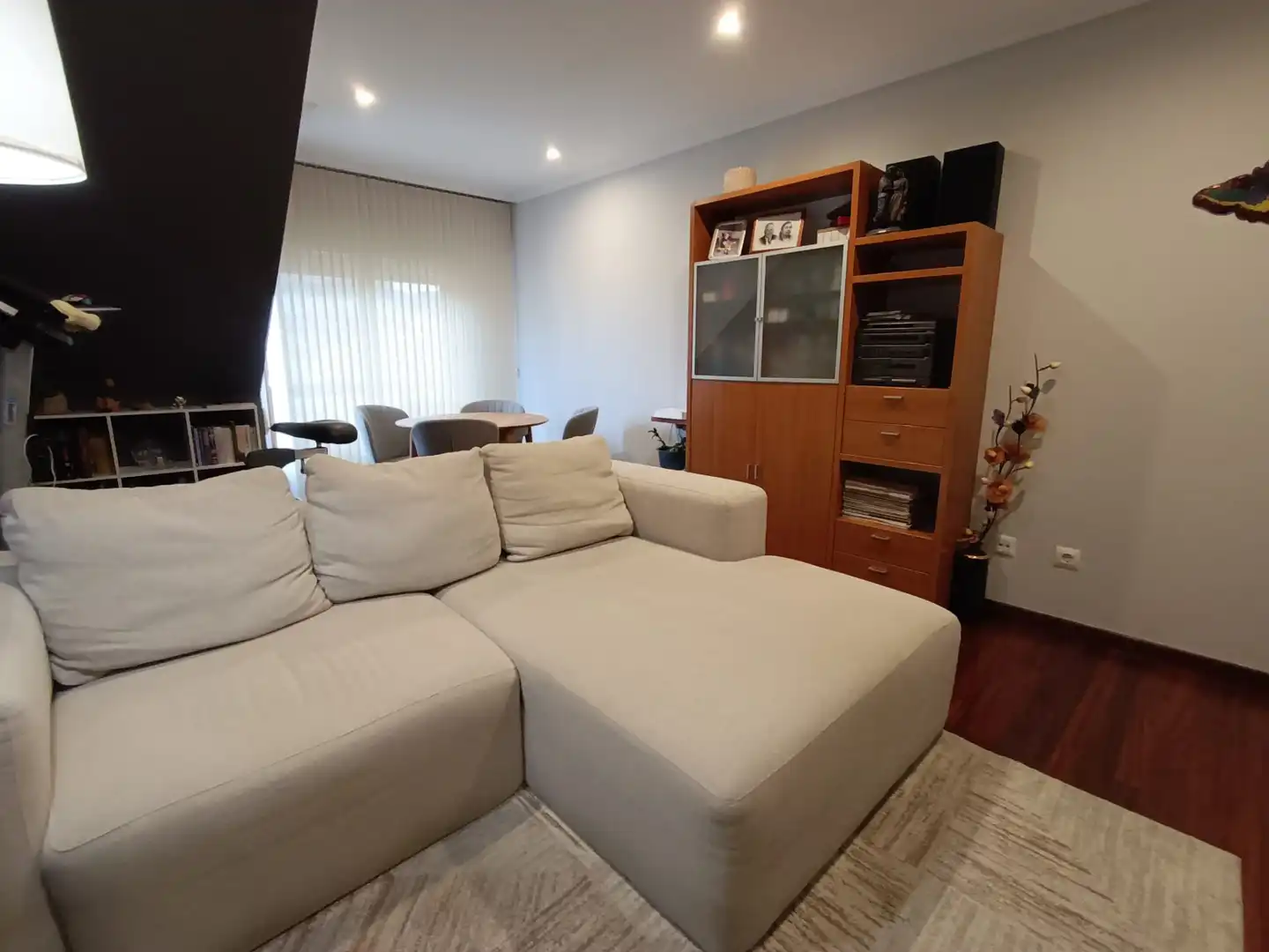 Wohnzimmer von Dachboden zum Verkauf in Pontevedra Capital  mit Heizung, Parkett und Terrasse