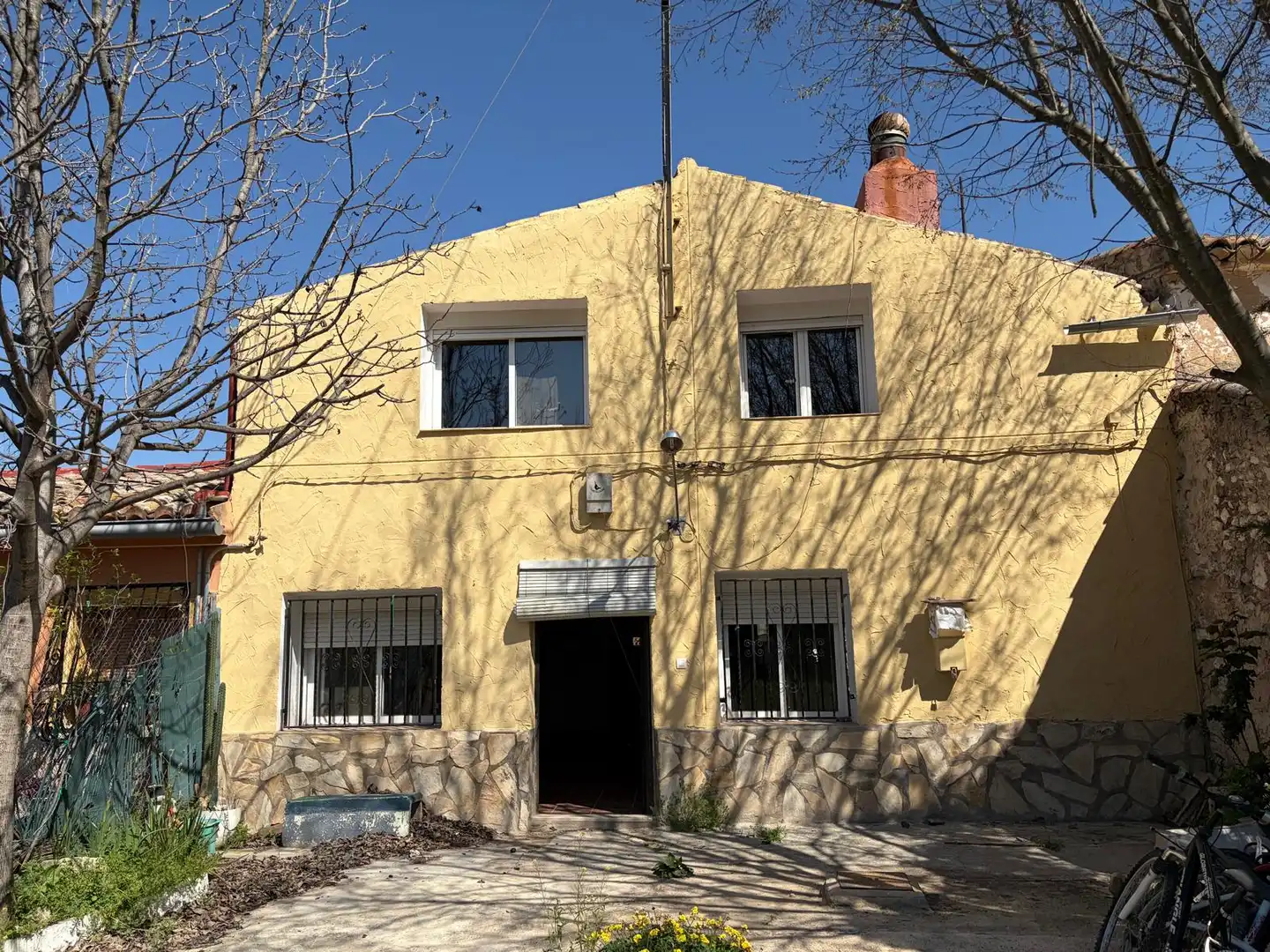 Vista exterior de Casa o chalet en venta en Caudete con Jardín privado, Terraza y Trastero