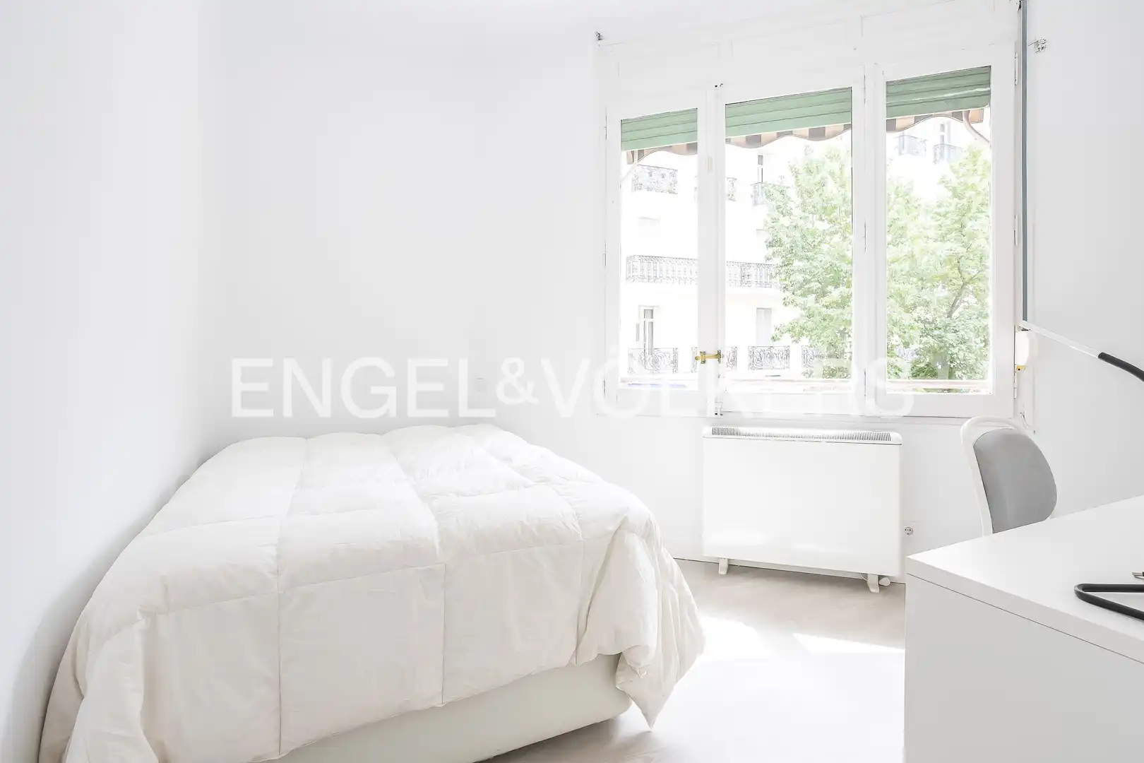 Bedroom of Flat for sale in Madrid  with Heating