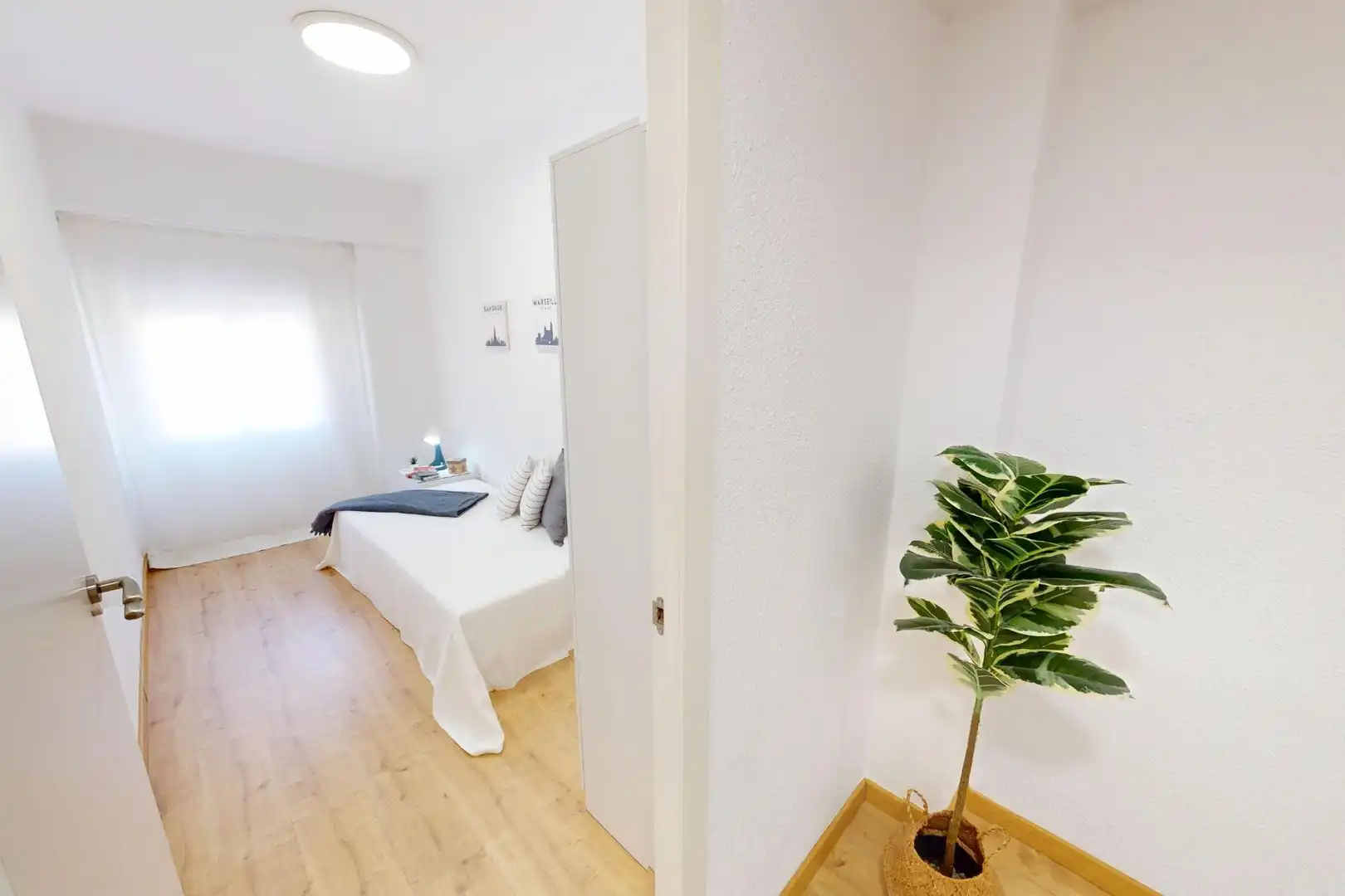 Schlafzimmer von Wohnung zum Verkauf in Valencia mit Balkon