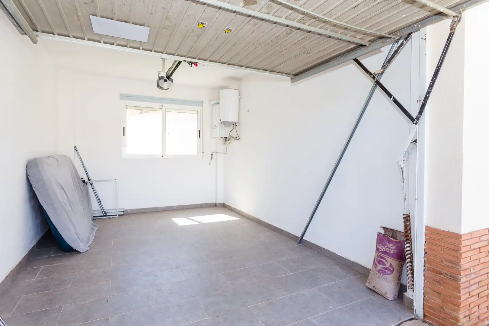 Houses for sale in San Antonio de Benagéber  with Air Conditioner, Heating and Private garden