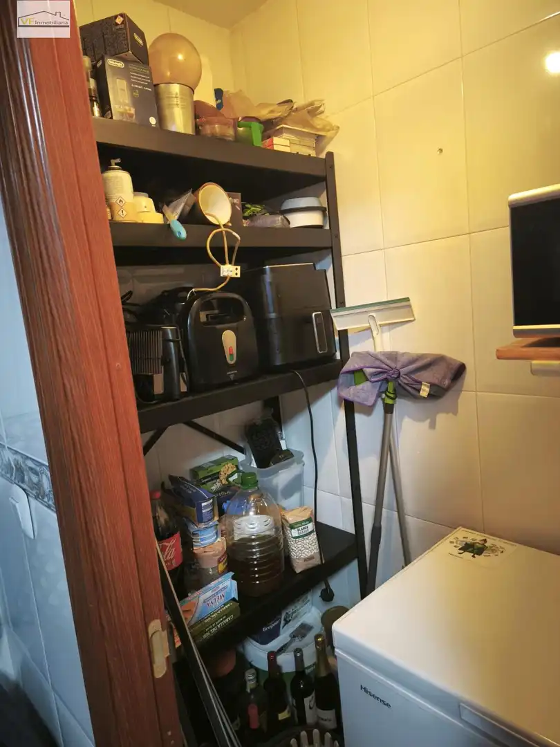 Cocina de Piso en venta en Málaga con Aire acondicionado, Terraza y Piscina comunitaria