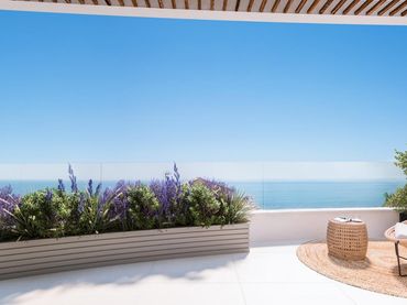 Penthouse mit Pool zum Verkauf in Puerto Marina