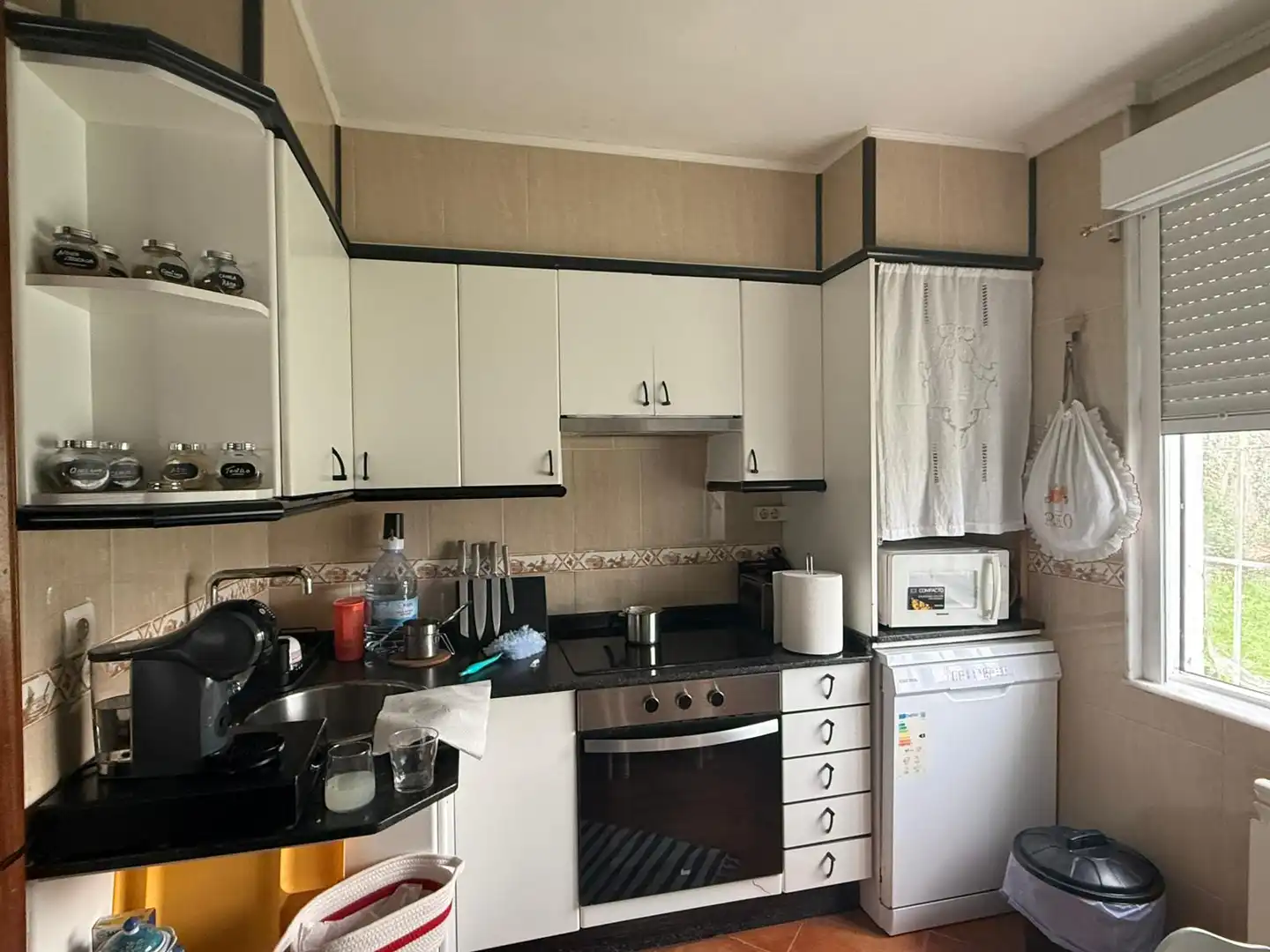 Cuina de Casa o xalet en venda en Ferrol amb Calefacció i Traster