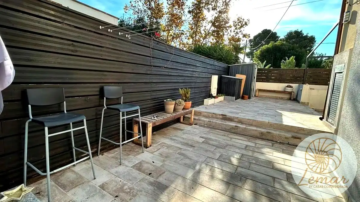 Terraza de Casa o chalet en venta en Castelldefels con Jardín privado, Terraza y Piscina