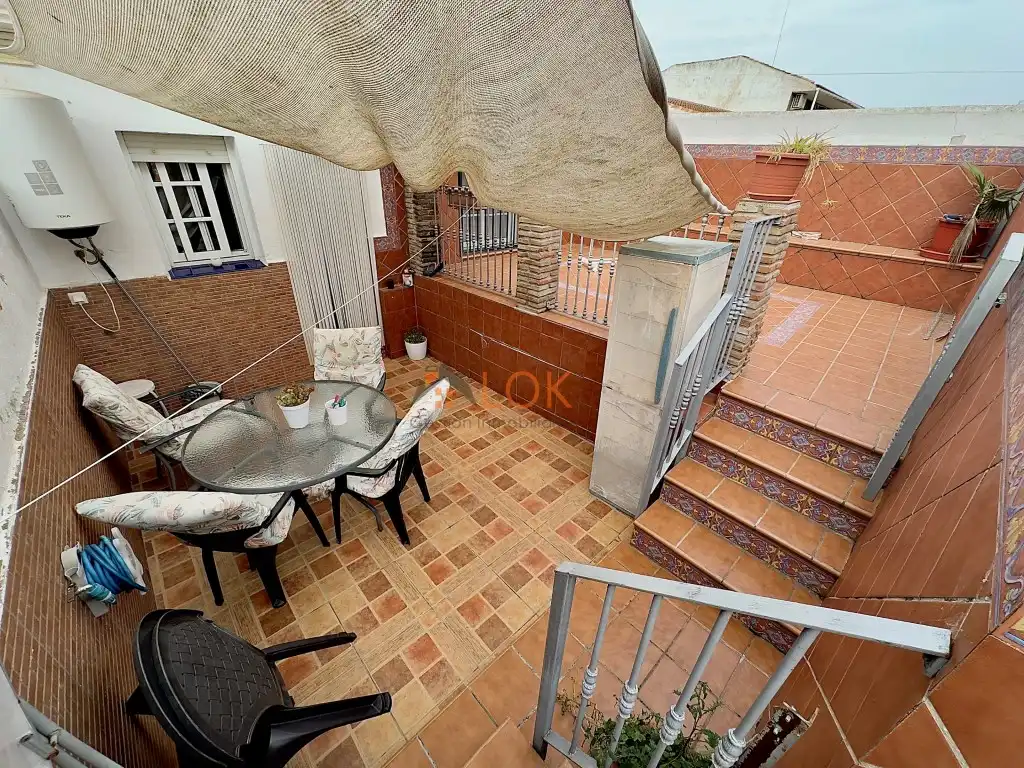 Houses for sale in Calle Antonio Jose Velasco, Churriana - El Pizarrillo - La Noria-Guadalsol