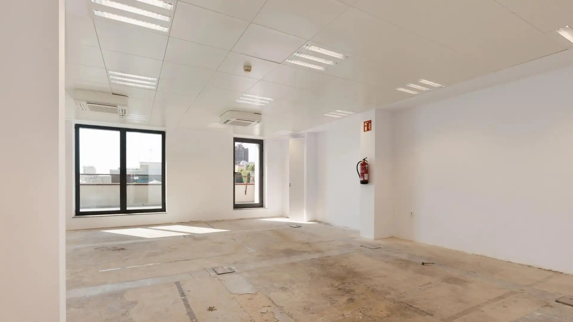 Oficina de alquiler en Barcelona con Aire acondicionado, Calefacción y Terraza