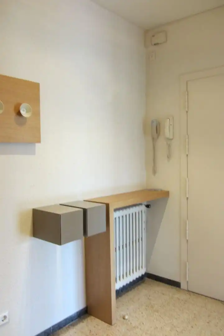 Habitación de Piso de alquiler en Girona con Aire acondicionado, Calefacción y Lavadora