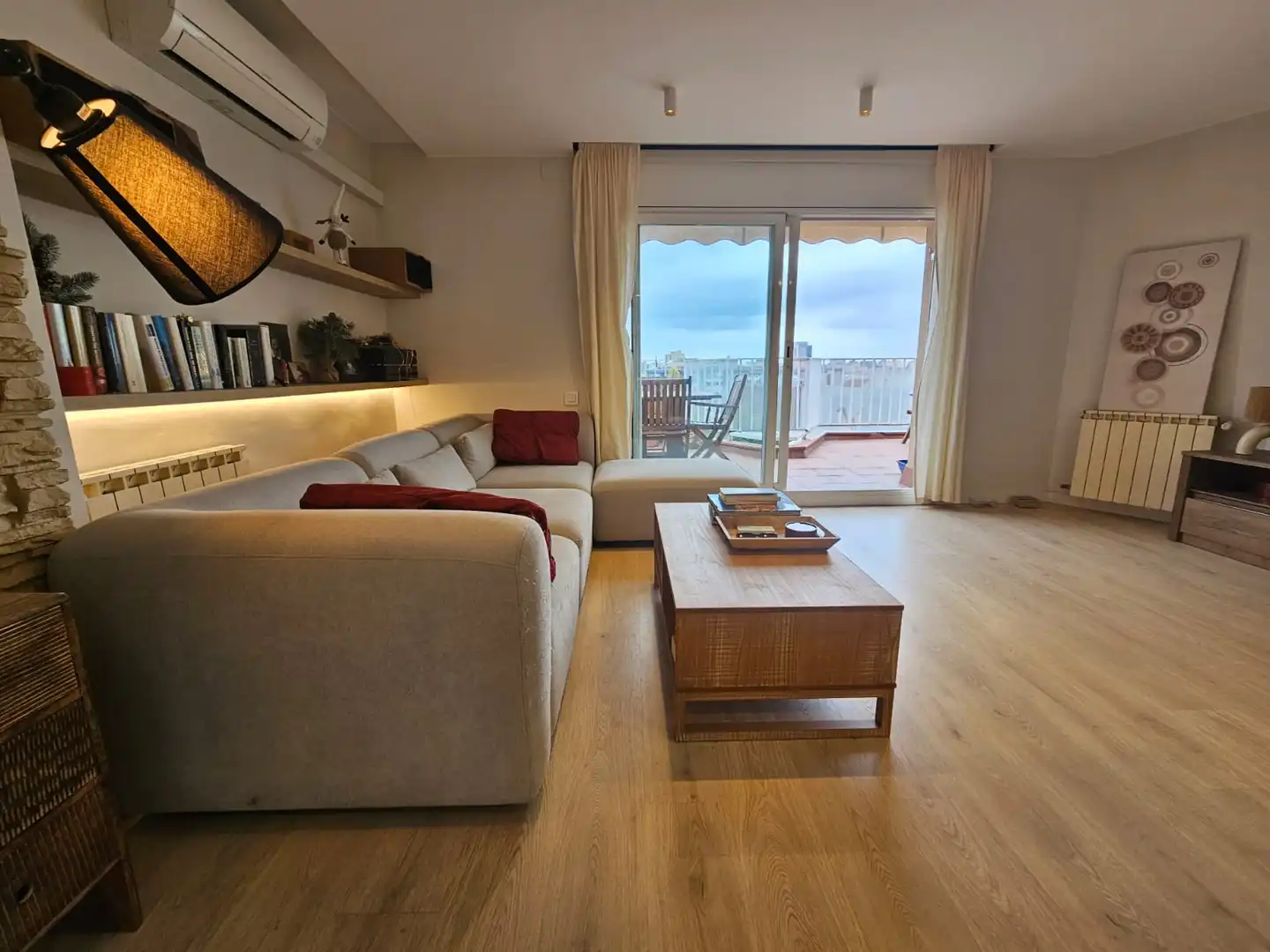 Sala de estar de Piso en venta en Terrassa con Aire acondicionado, Calefacción y Parquet