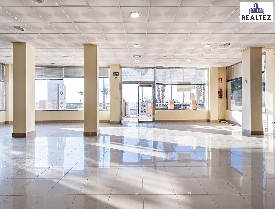 Local de alquiler en Roquetas de Mar con Aire acondicionado y Amueblado