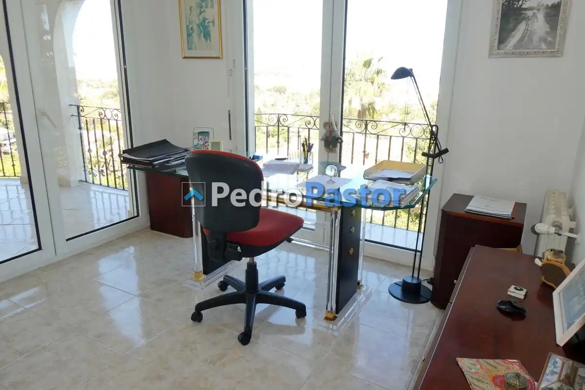 Detached house with pool for sale in El Montgó, imagen 33