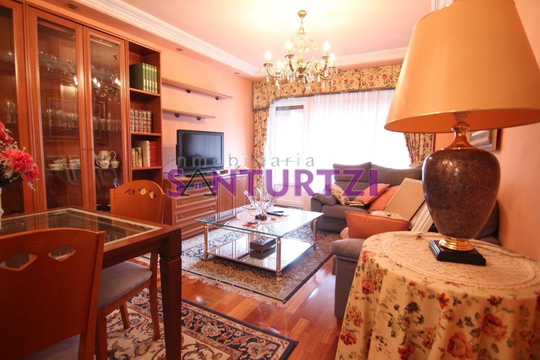 Living room of Flat to rent in Santurtzi   with Heating and Terrace