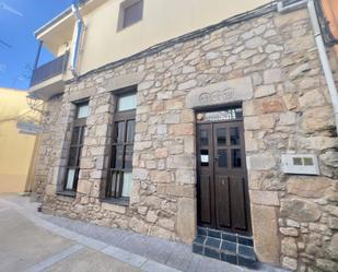 Exterior view of House or chalet for sale in Villamiel