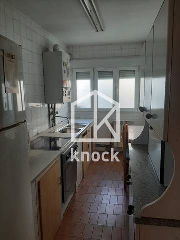 Piso en Venta en Oviedo - CL VAZQUEZ DE MELLA en Vallobín