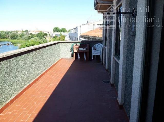 Ático en Venta en ABASTOS  en Tejares - Chamberí - Alcades