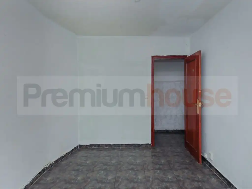 Flat with terrace for sale in Calle Mare Molas, imagen 5