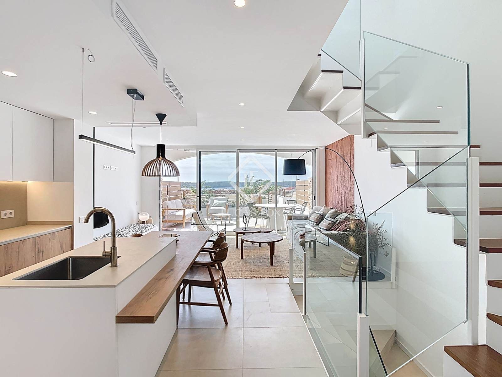 Sala d'estar de Casa o xalet en venda en Es Mercadal amb Aire condicionat, Calefacció i Jardí privat