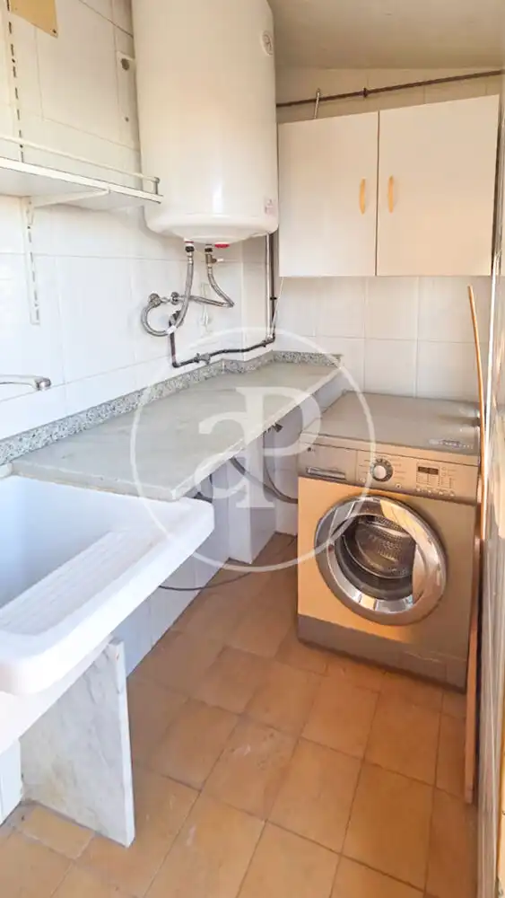 Cocina de Ático en venta en Picassent con Aire acondicionado, Calefacción y Jardín privado