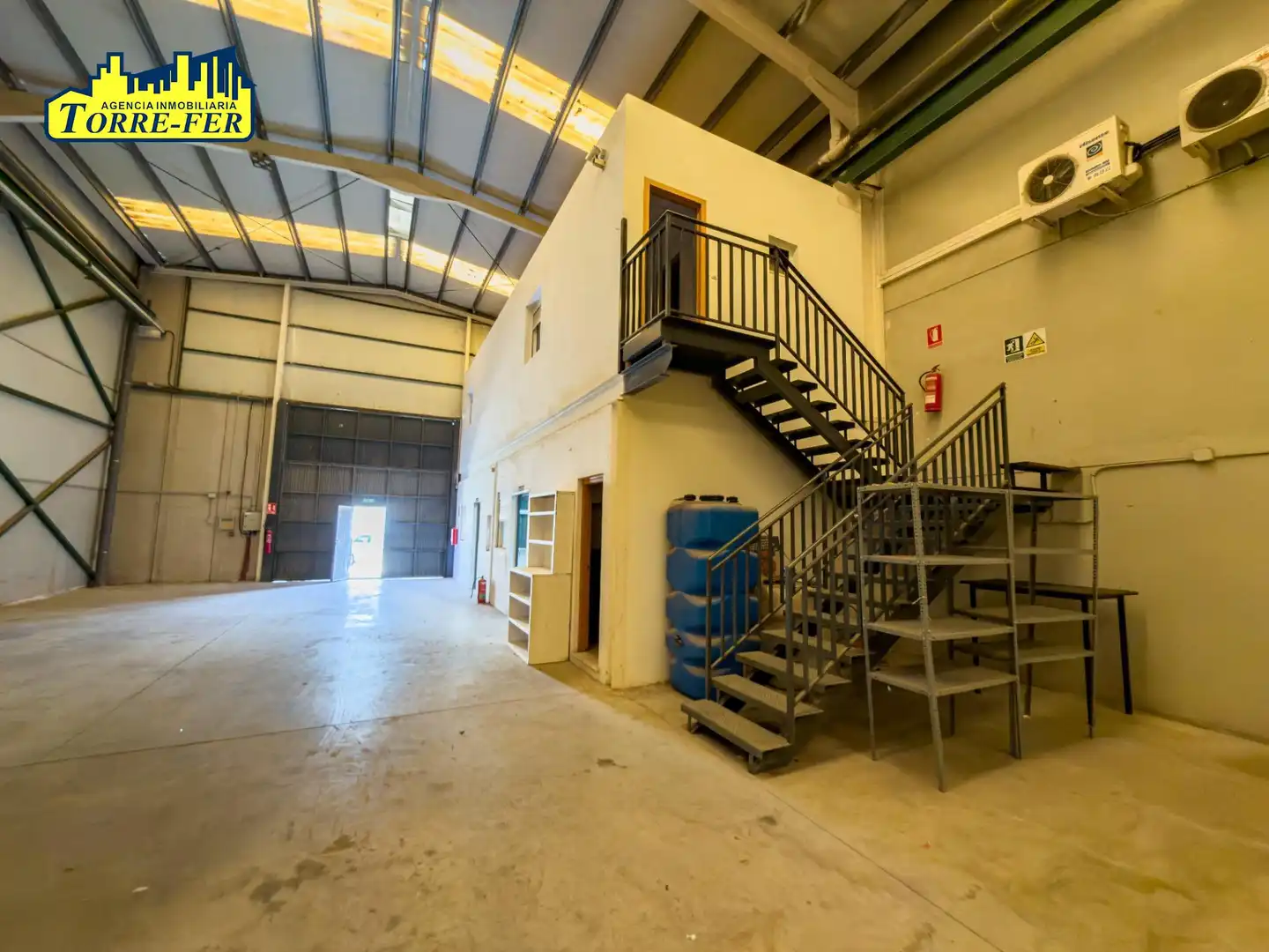 Industrial buildings for rent in Almería