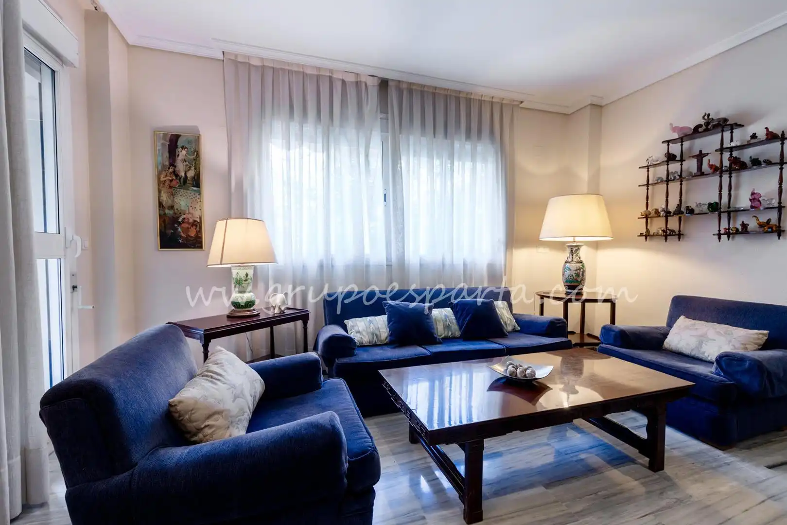 Living room of Flat for sale in Sevilla  with Air Conditioner and Terrace