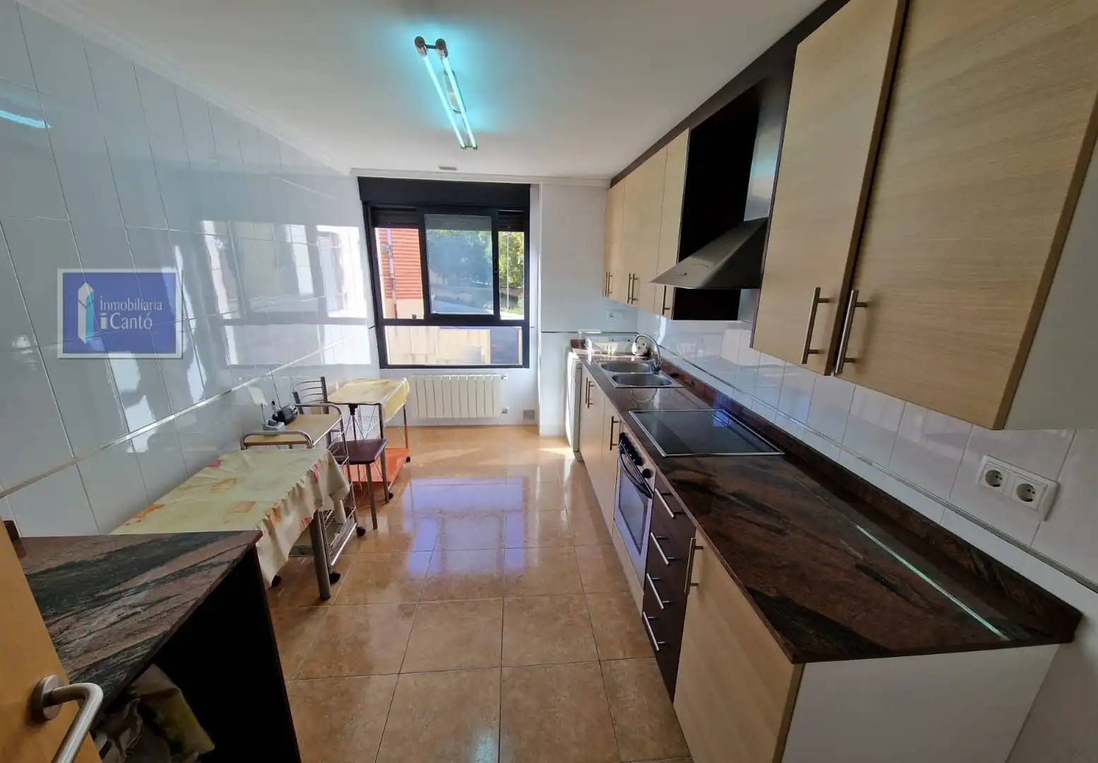 Küche von Wohnung zum Verkauf in Alcoy / Alcoi mit Klimaanlage, Heizung und Schwimmbad